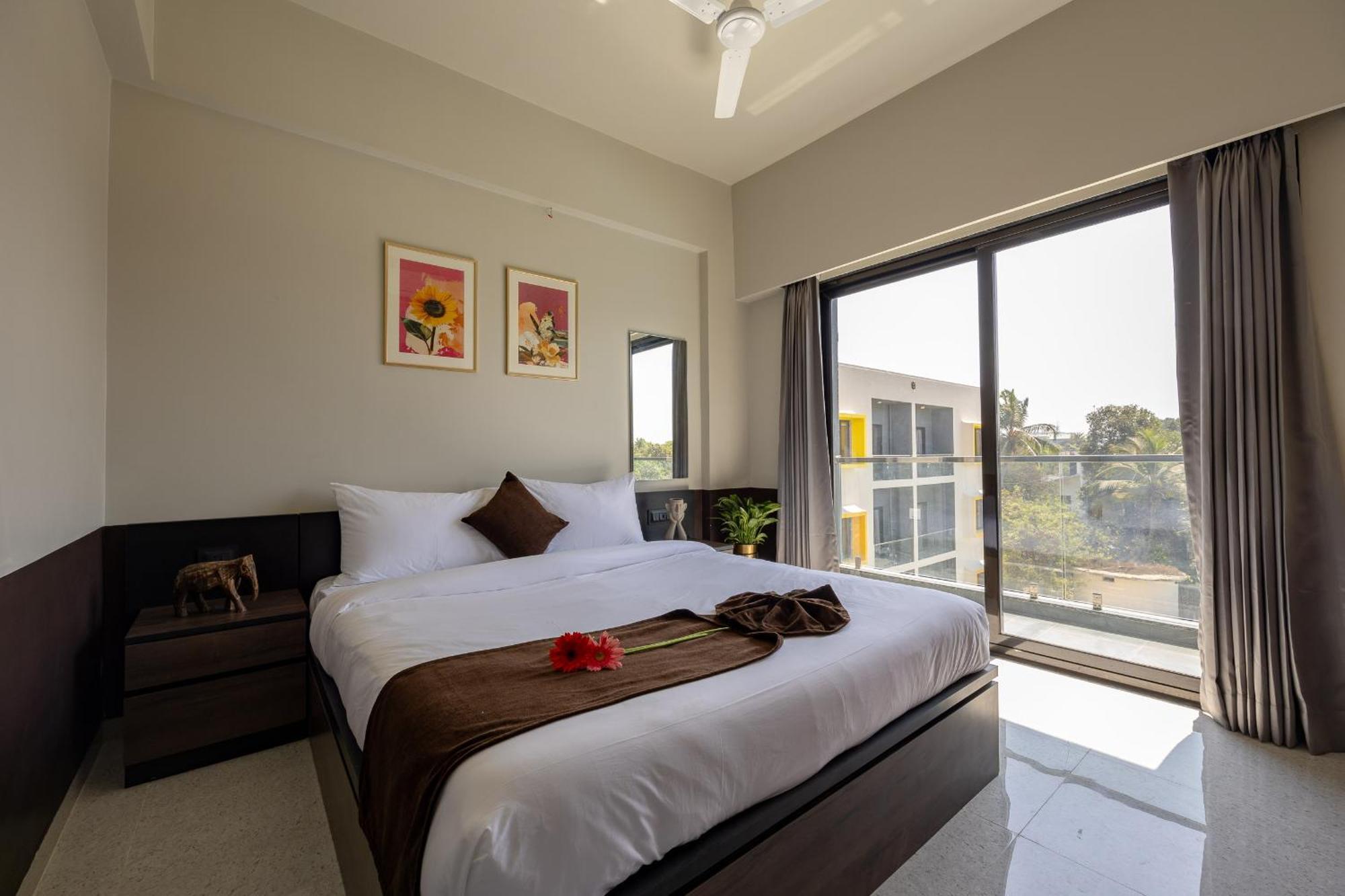 Saavi Suites Daman Εξωτερικό φωτογραφία