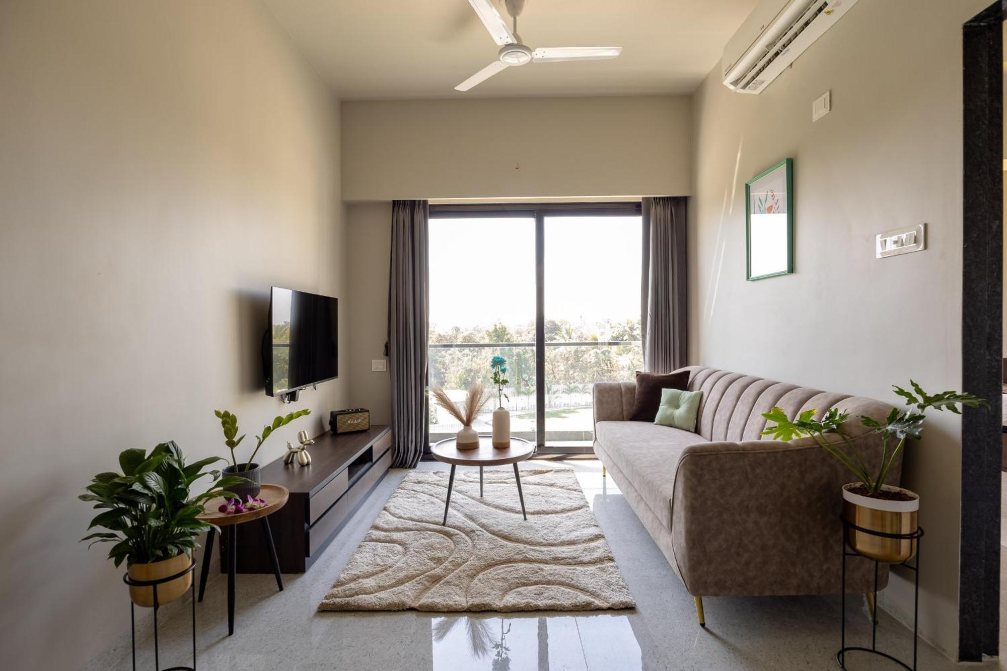 Saavi Suites Daman Εξωτερικό φωτογραφία