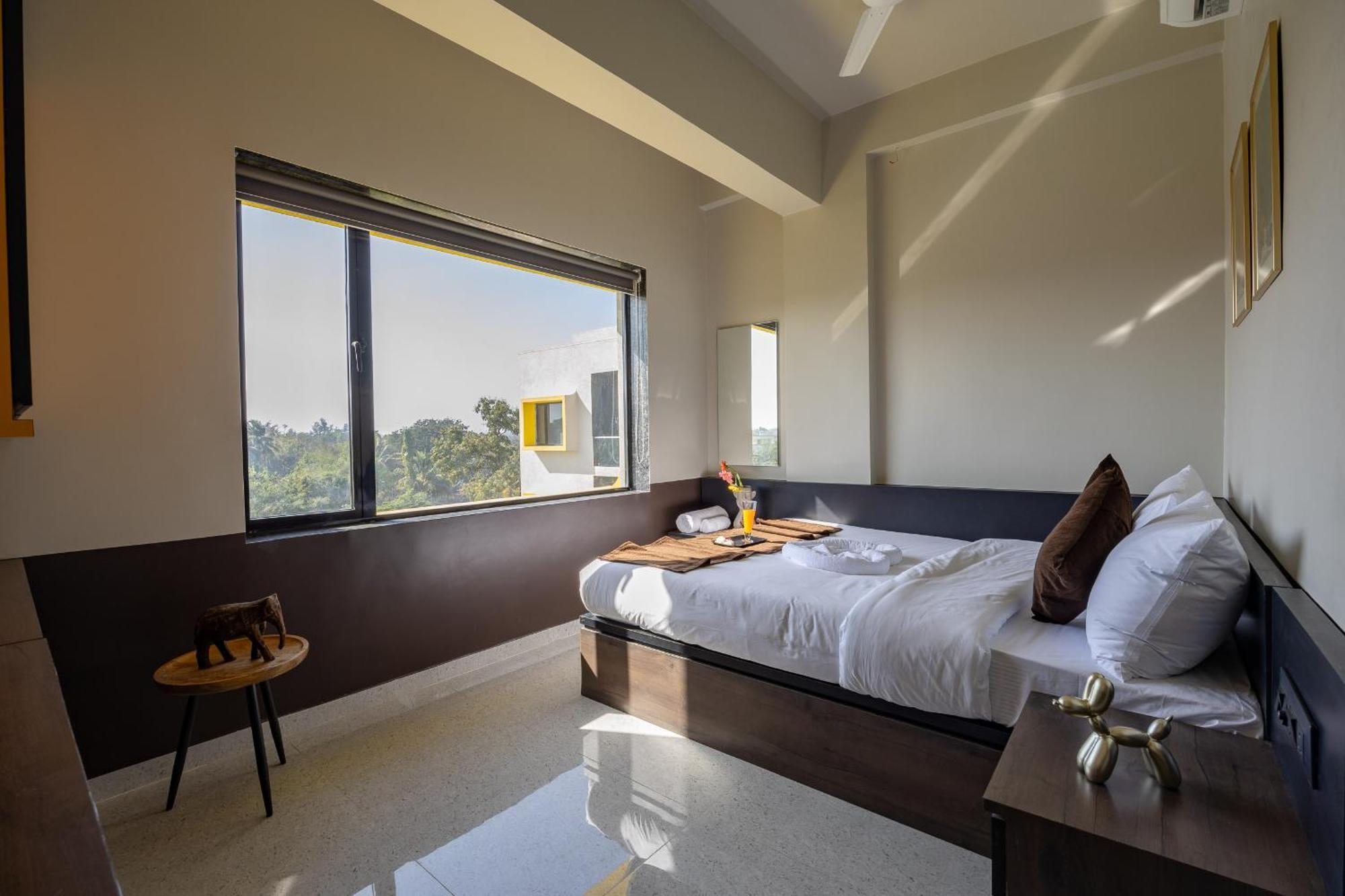 Saavi Suites Daman Εξωτερικό φωτογραφία