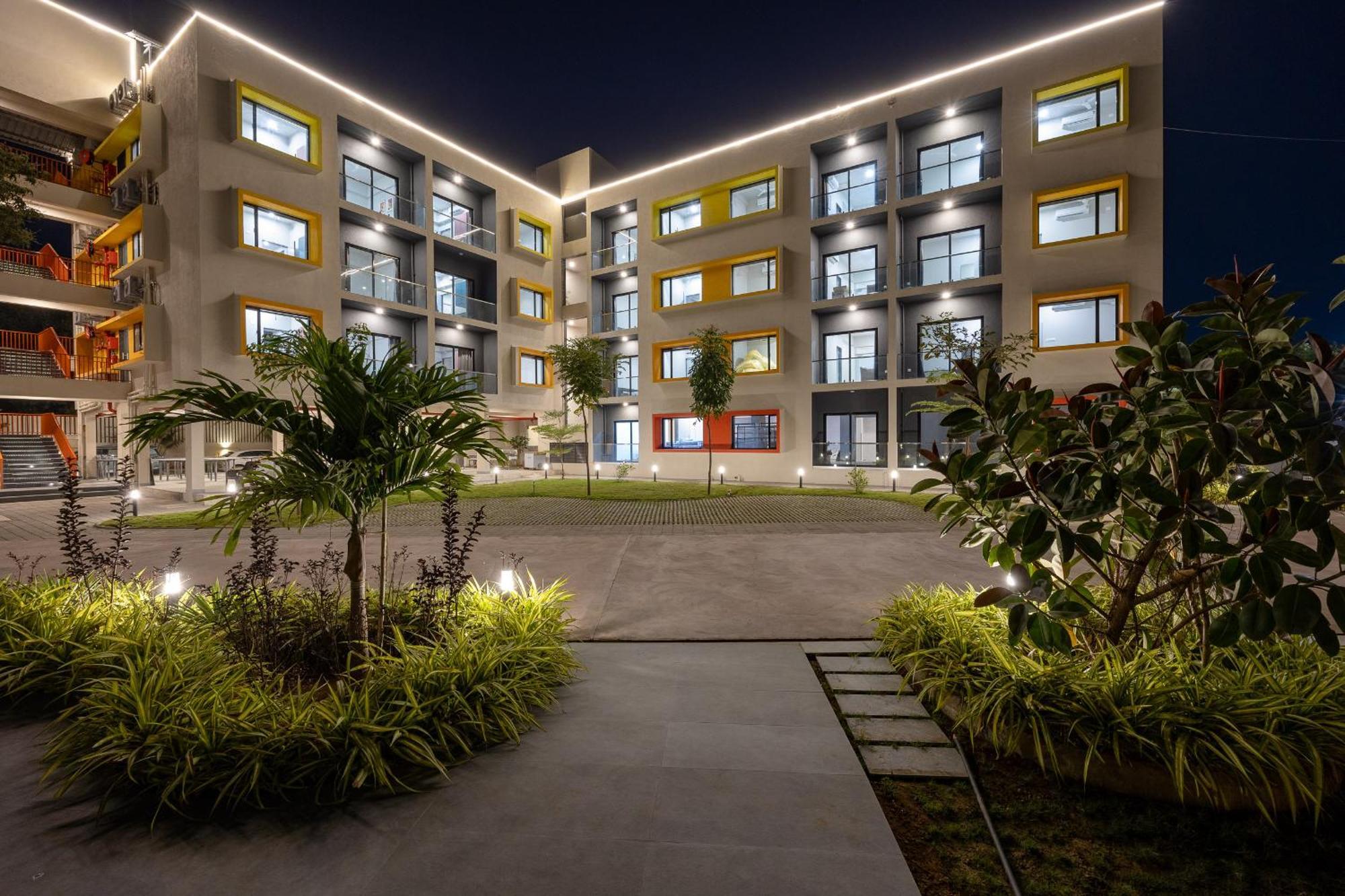 Saavi Suites Daman Εξωτερικό φωτογραφία